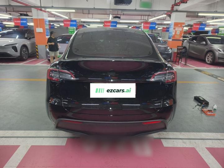 Model Y 2023 Long Range AWD photo 3