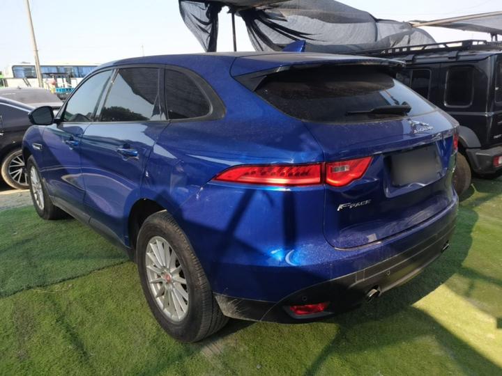 F-PACE 2018 2.0T AWD Exclusive photo 4