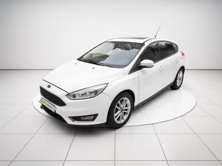 Focus 2017 Hatchback 1.6L MT Fashion