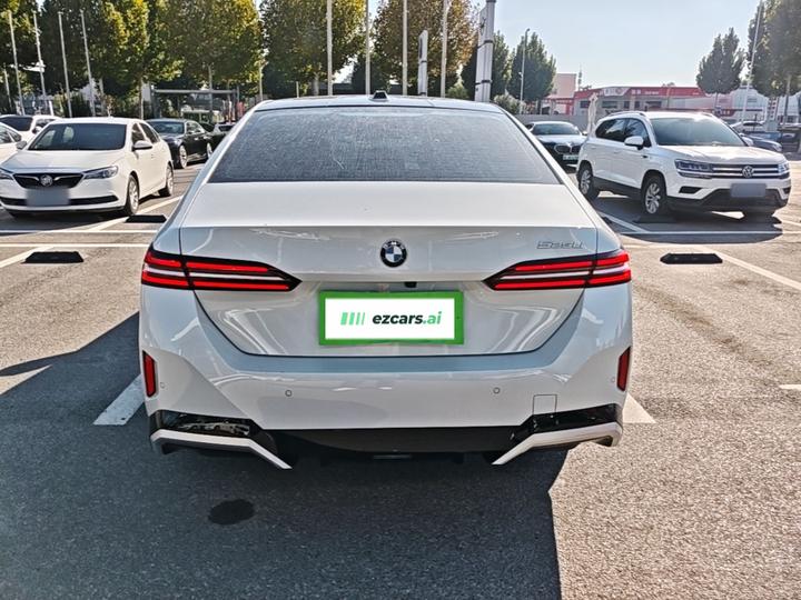 5 Series 2024 525Li M Sport Package photo 5