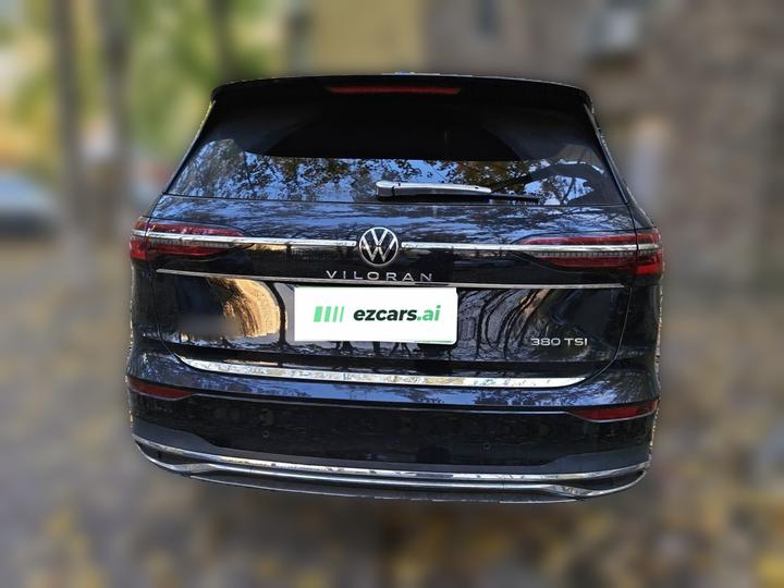Viloran 2023 380TSI Premium photo 3