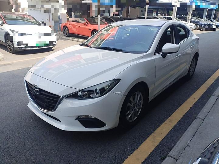 3 Axela 2014 Sedan 1.5L AT Comfort