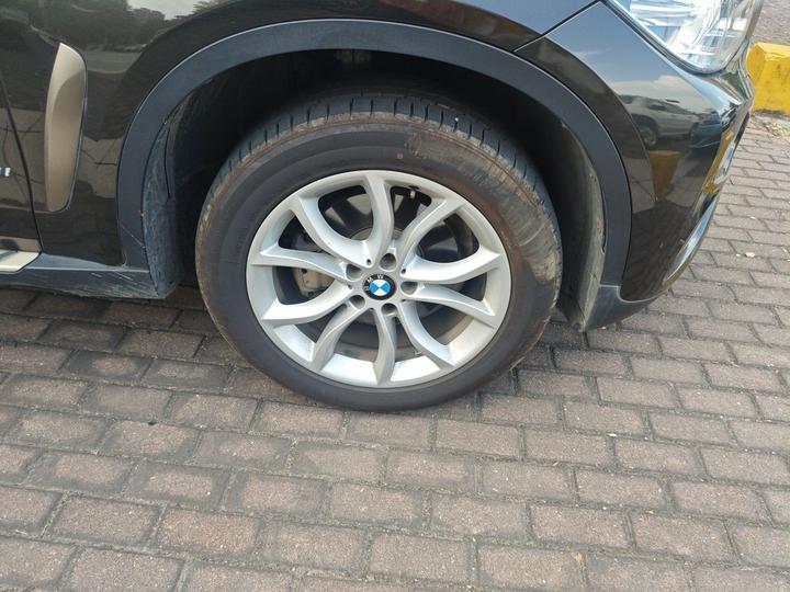 X6 2017 xDrive28i photo 8