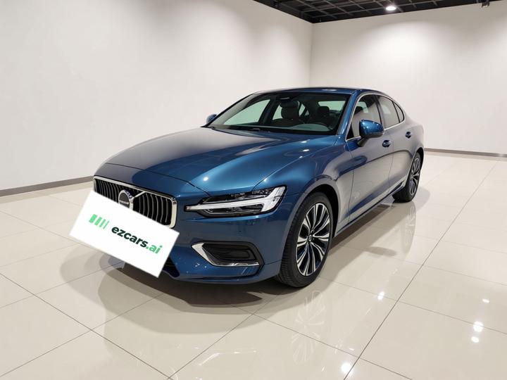S60 2023 B4 Luxury
