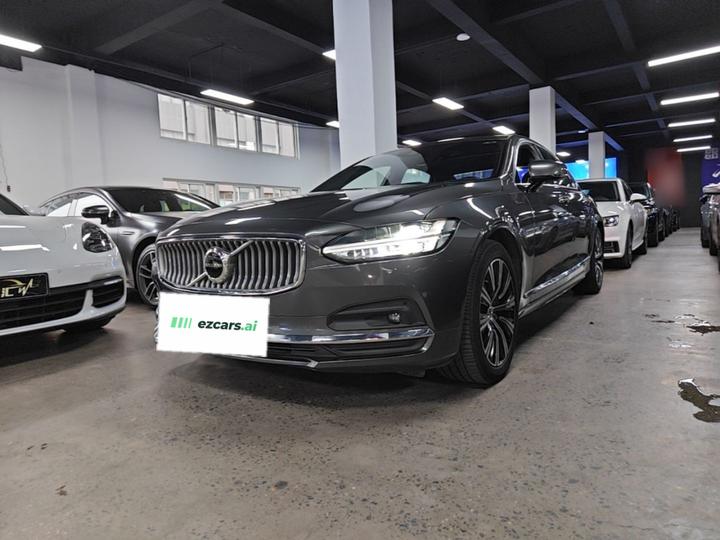 S90 2021 B5 Luxury