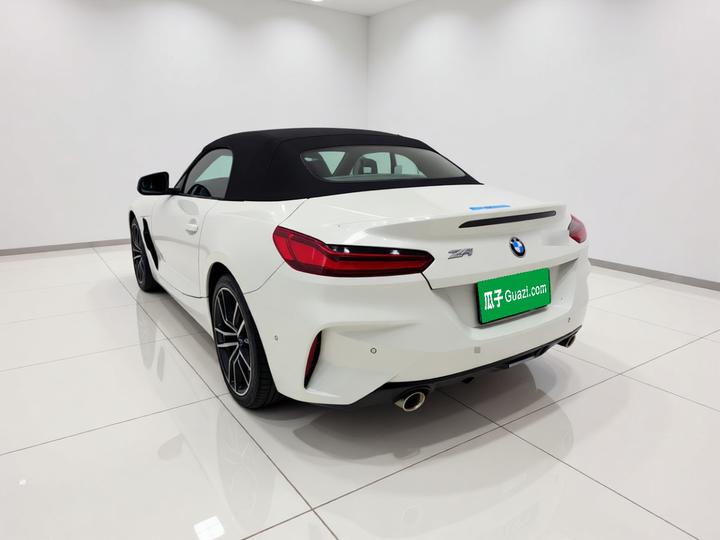 Z4 2019 sDrive 25i M Sport Package photo 4