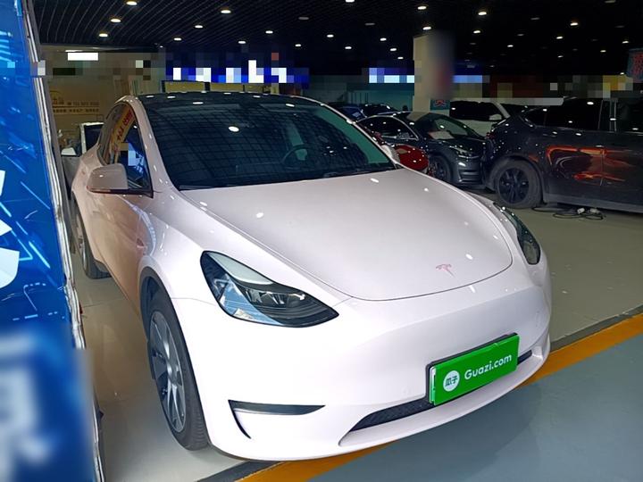 Model Y 2021 Standard Range RWD photo 3