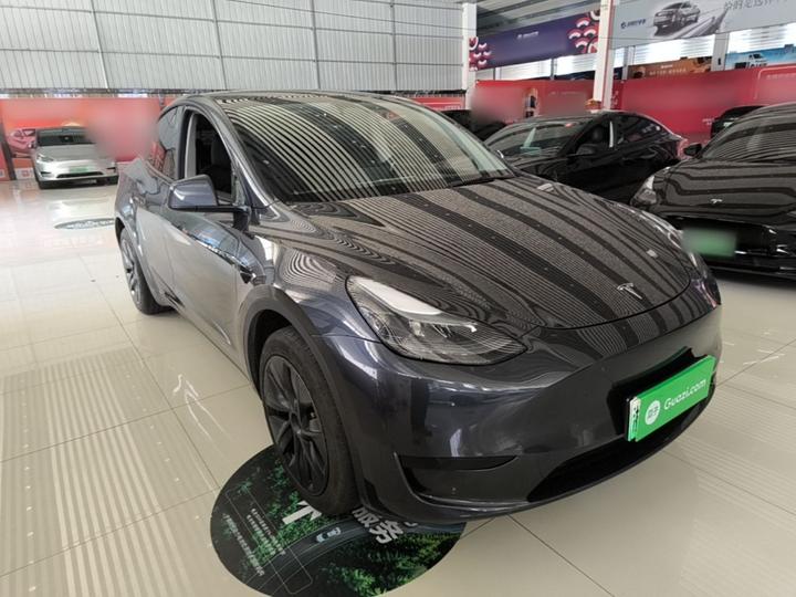 Model Y 2024 RWD photo 3