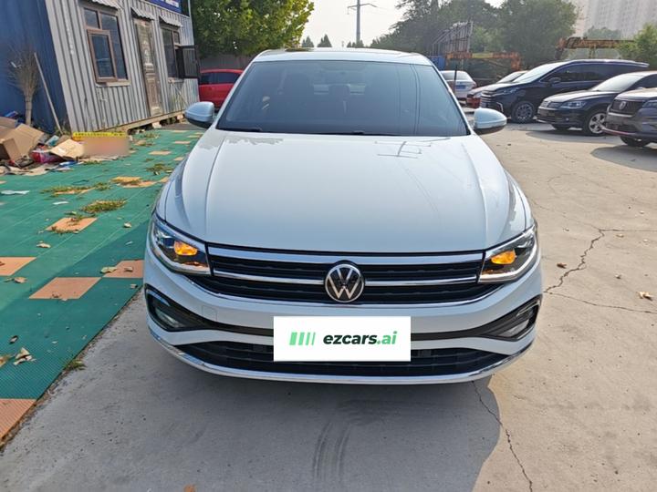 Bora 2023 200TSI DSG photo 2