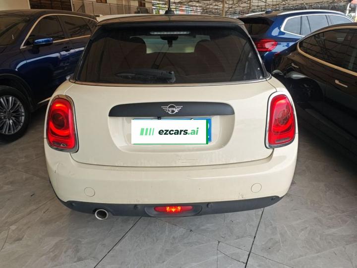 2021 1.5T ONE 5-Door photo 5