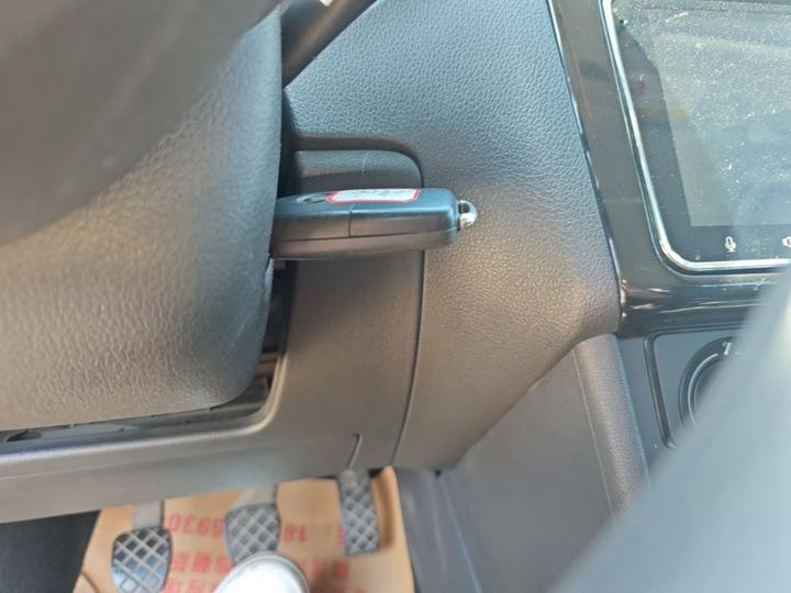 Polo 2016 1.4L MT photo 8