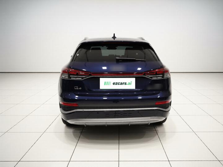 Q4 e-tron 2023 40 e-tron photo 5