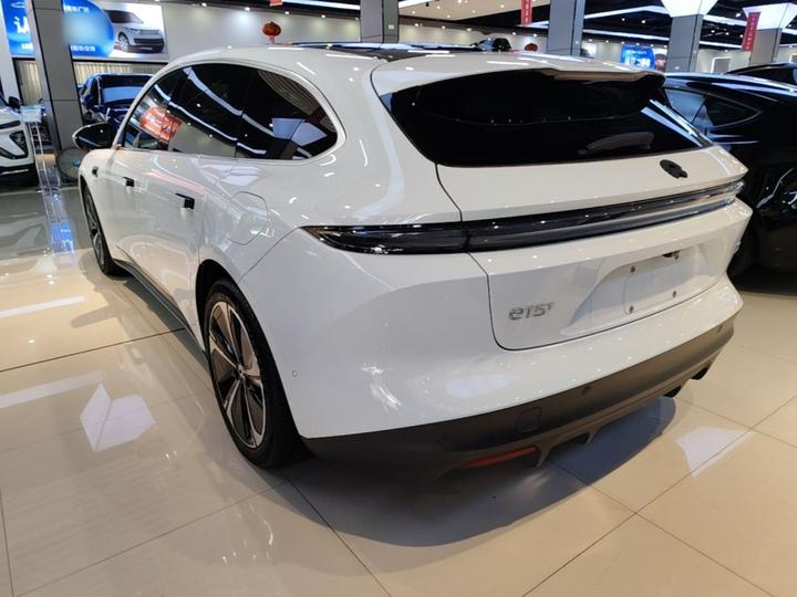 ET5T 2024 75kWh Touring photo 4