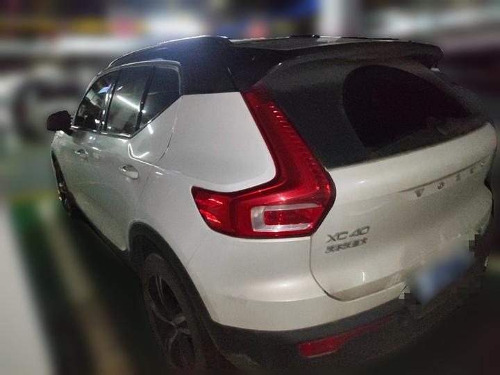 XC40 2021 T4 AWD Sport photo 5