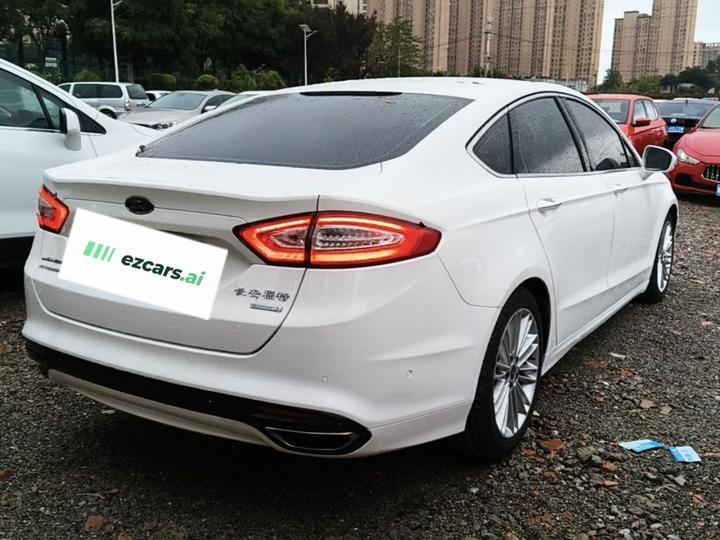 Mondeo 2013 2.0L GTDi240 Flagship photo 4