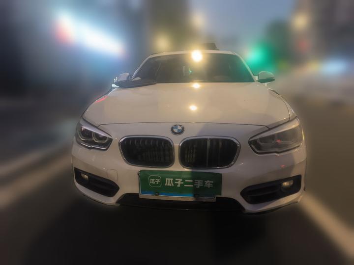 1 Series Imported 2015 120i Sport Design Package photo 2