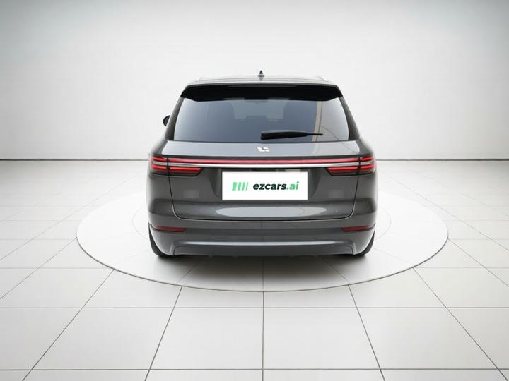 Li Auto ONE 2020 EREV 6-Seater photo 5