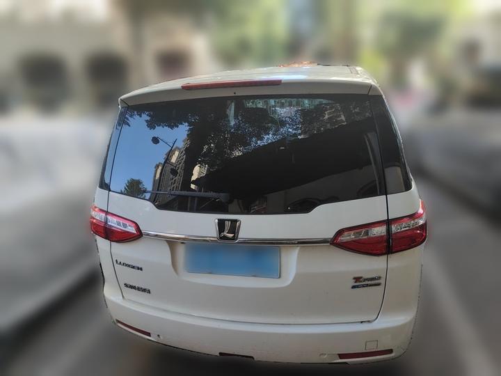 Luxgen 7 MPV 2016 2.0T Luxury photo 3