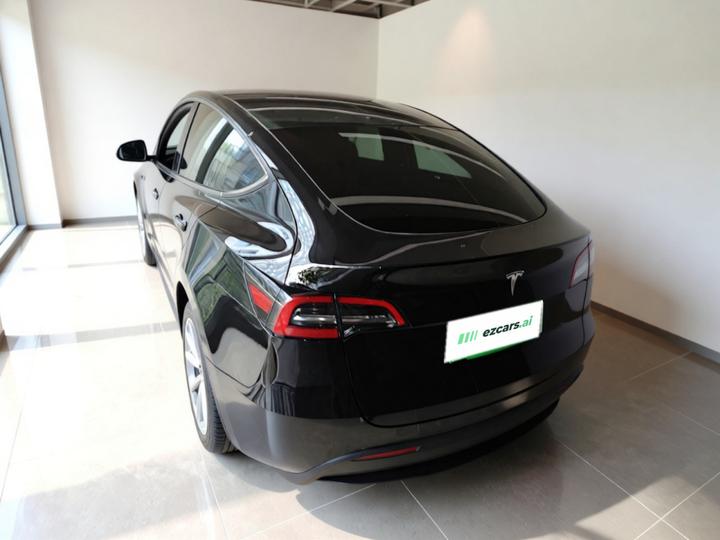 Model Y 2022 Facelift RWD photo 4