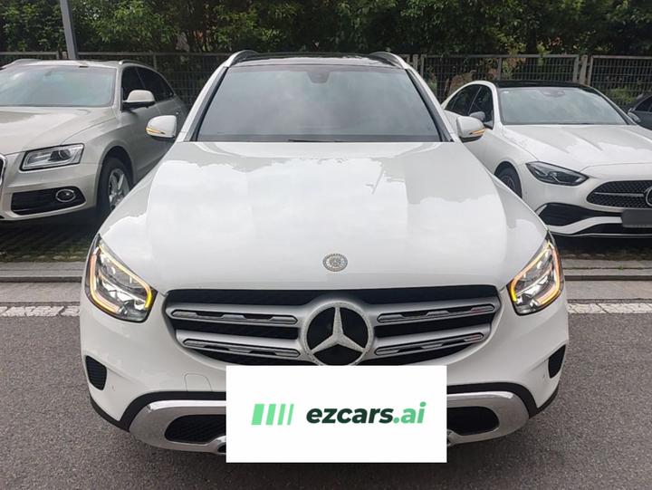 GLC 2021 GLC 260 L 4MATIC Dynamic photo 2