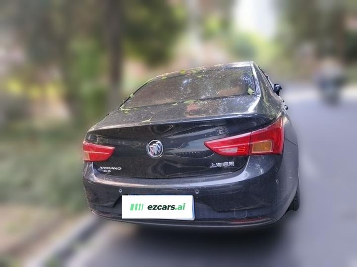 Verano 2015 Sedan 15S AT Progressive photo 3