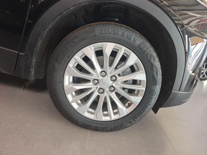 XT4 2026 25T photo 8