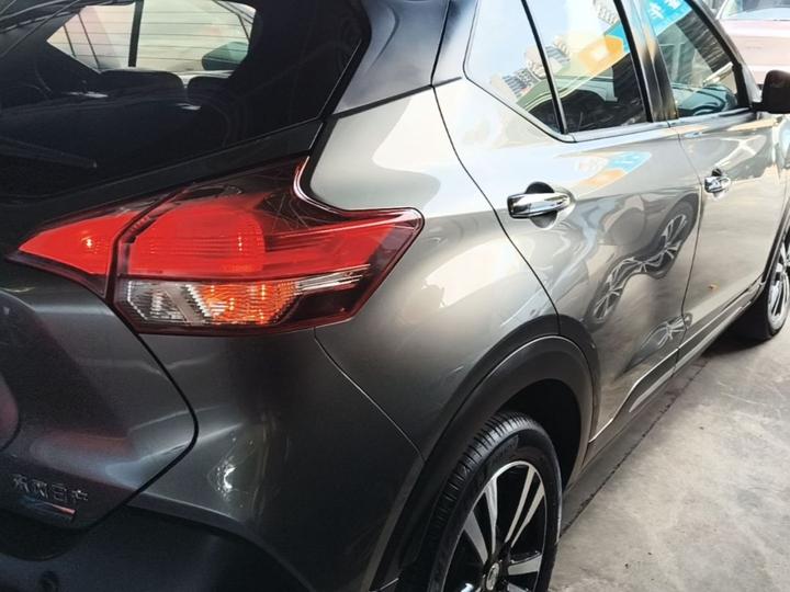 2017 1.5L CVT photo 7