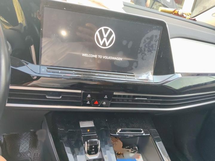 2022 380TSI AWD Luxury Pro 6-Seater photo 5