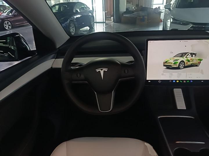 Model Y 2022 Facelift Long Range AWD photo 6