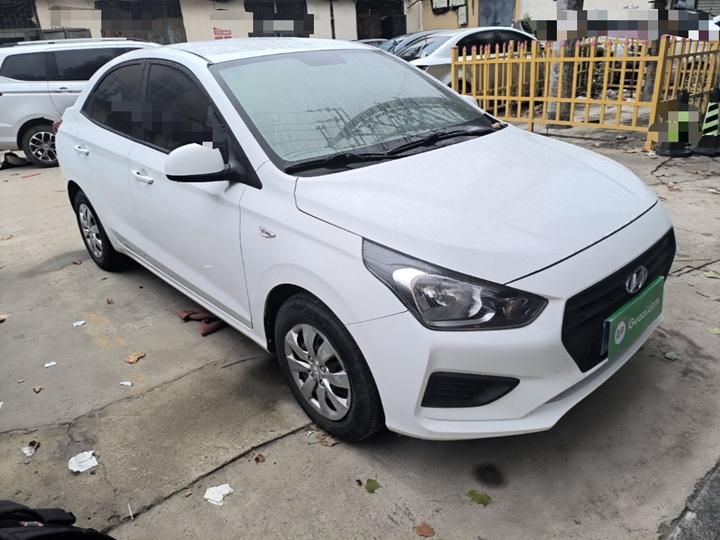 Verna 2020 1.4L MT GL Refresh Edition photo 3
