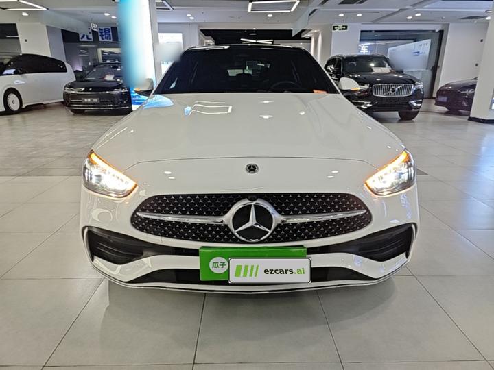 C-Class 2024 Facelift C 260 L Sport photo 2