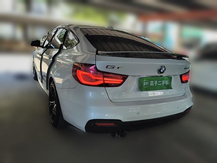 3 SeriesGT 2020 320i M Sport photo 4