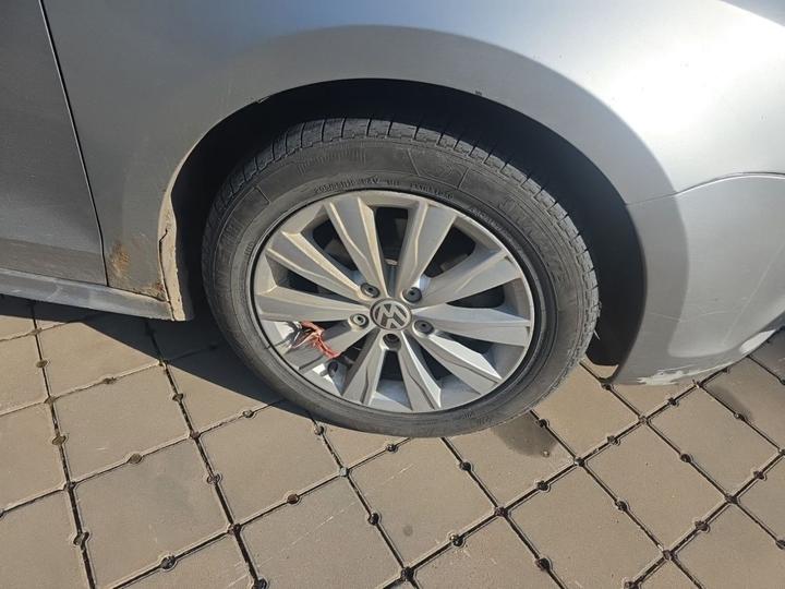 Sagitar 2014 Facelift 1.6L AT Comfort photo 8