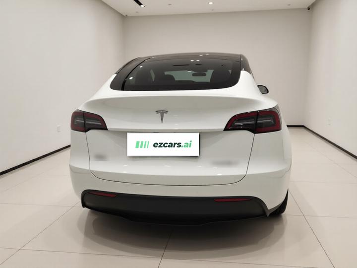 Model Y 2022 Facelift RWD photo 5