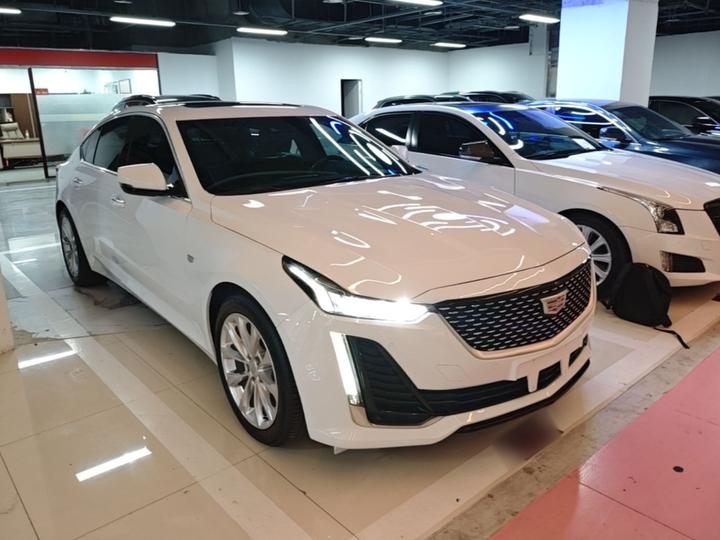 CT5 2021 28T Luxury photo 3