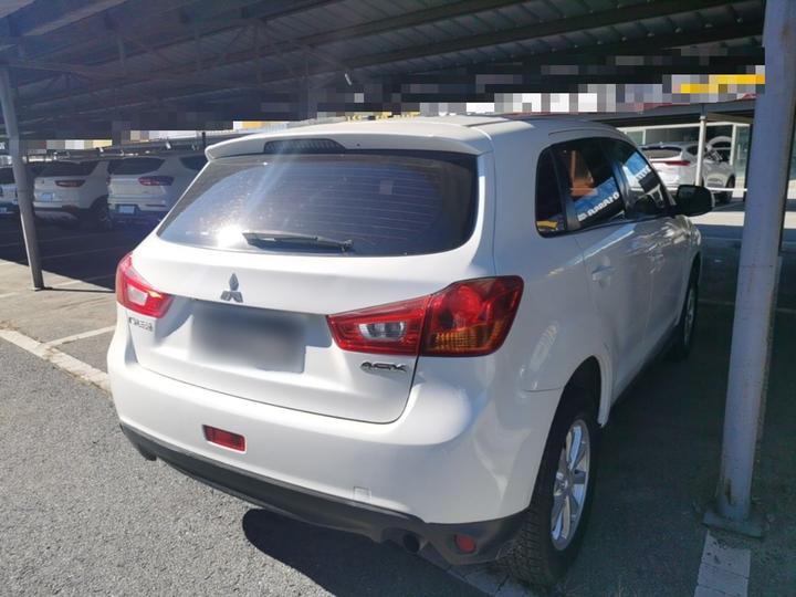 ASX 2013 2.0L CVT RWD Elite photo 6