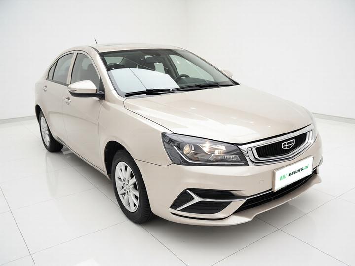 Emgrand 2020 1.5L CVT Comfort photo 3