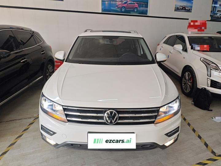 Tiguan L 2021 330TSI AT RWD Smart photo 2