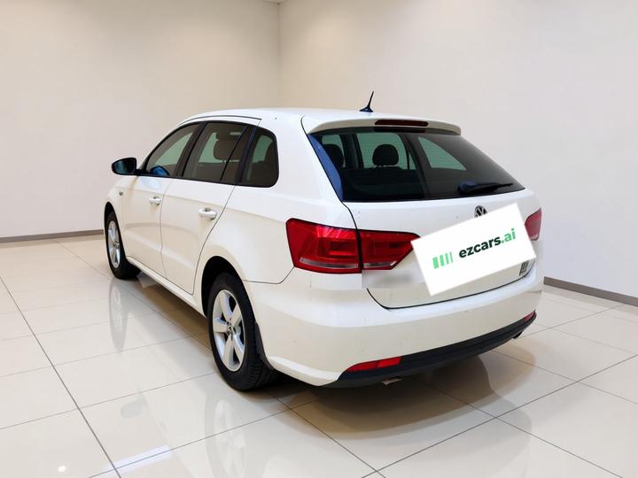 2013 1.6L MT photo 4