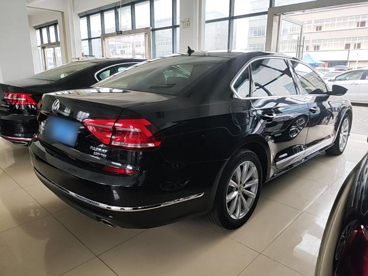 Passat 2016 330TSI DSG photo 4