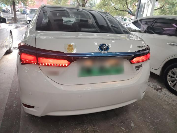 Corolla Hybrid E+ 2019 1.8L E-CVT Leading photo 5