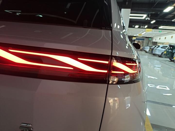 Yuan PLUS 2026 630KM Excellence photo 7