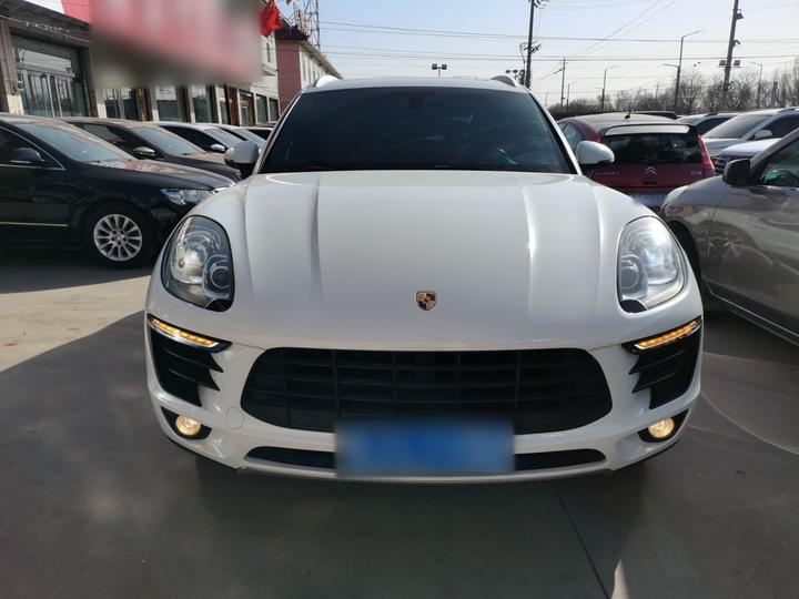 2014 Macan 2.0T photo 2
