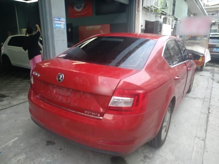 Octavia 2015 1.6L AT photo 4