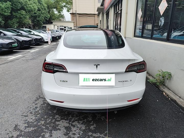 Model 3 2020 Standard Range RWD Upgraded photo 3