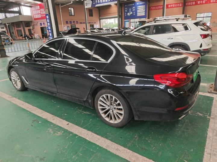 5 Series 2019 530Li Leading Luxury photo 4