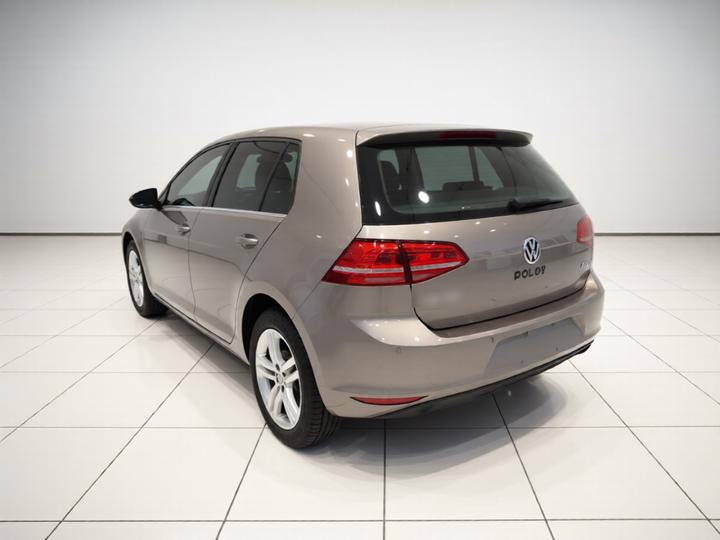 Golf 2016 230TSI AT Comfort photo 4