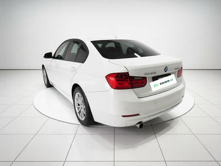 3 Series 2015 316i Progressive photo 4