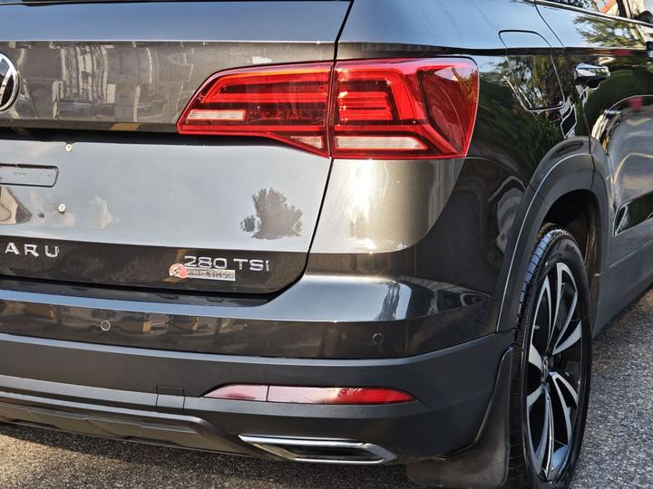 Tharu 2022 280TSI RWD Luxury photo 7