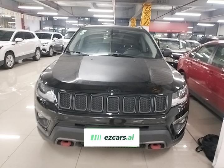 Compass 2017 200TS AT Performance AWD photo 2